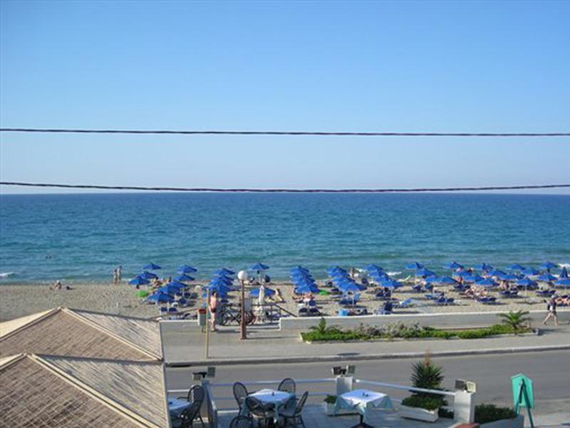 Flisvos Beach (Adults Only) Daire Resmo Dış mekan fotoğraf