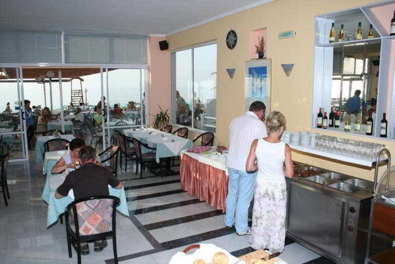 Flisvos Beach (Adults Only) Daire Resmo Dış mekan fotoğraf